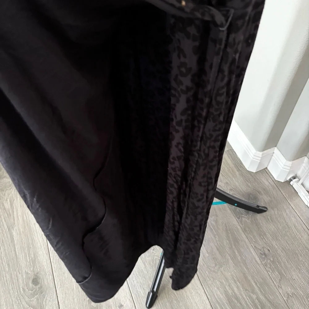 Z Supply Black Leopard Midi Dress - Picture 5 of 8